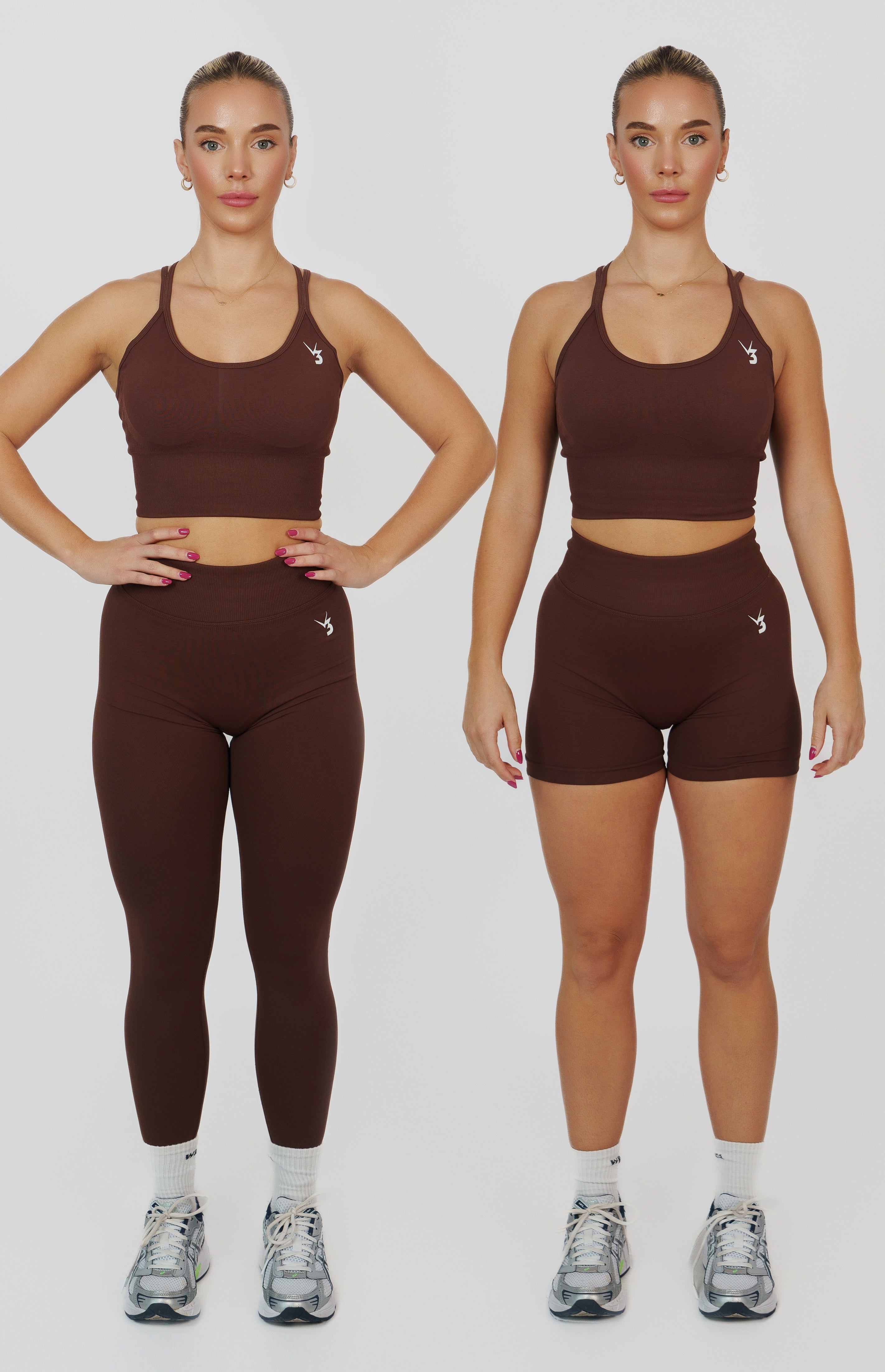 Form Seamless Scrunch Sports Bra, Leggings & Shorts Set - Chestnut Brown