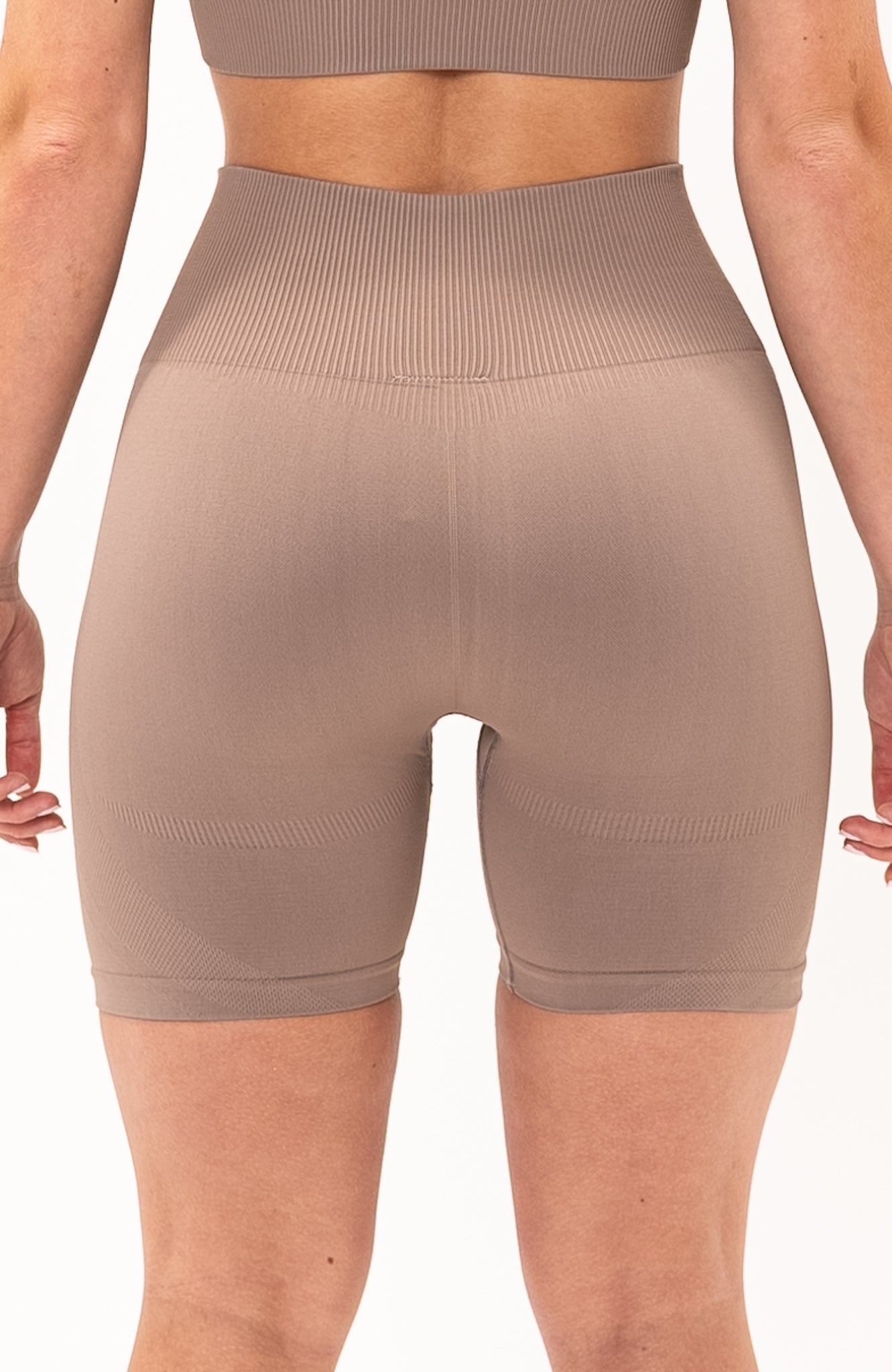 V3 Apparel Women's seamless Limitless high waisted cycle shorts in fawn – Squat proof 5 inch inseam leg bum enhancing shorts for Gym workouts training, Running, yoga, bodybuilding and bikini fitness.